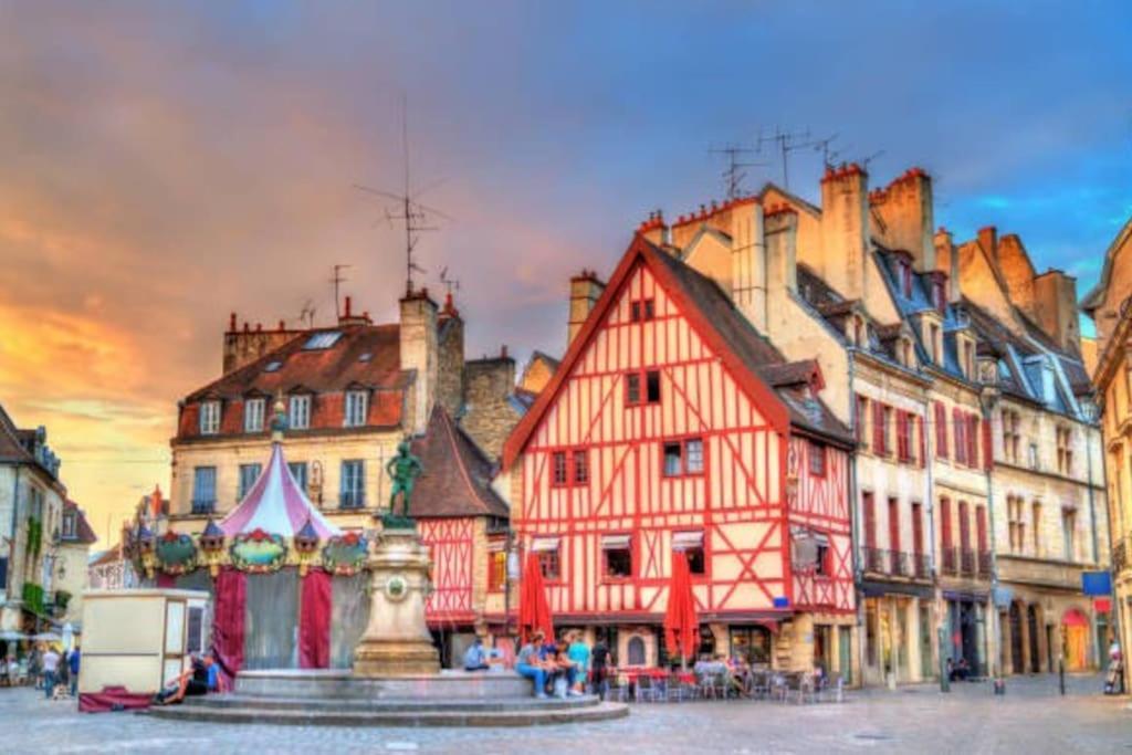 Le Terracotta : Au Coeur Du Centre Historique Appartement Dijon Buitenkant foto